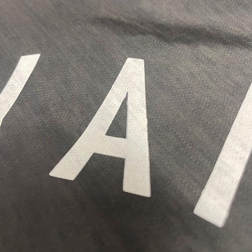 段差のあるアウターへのプリント3