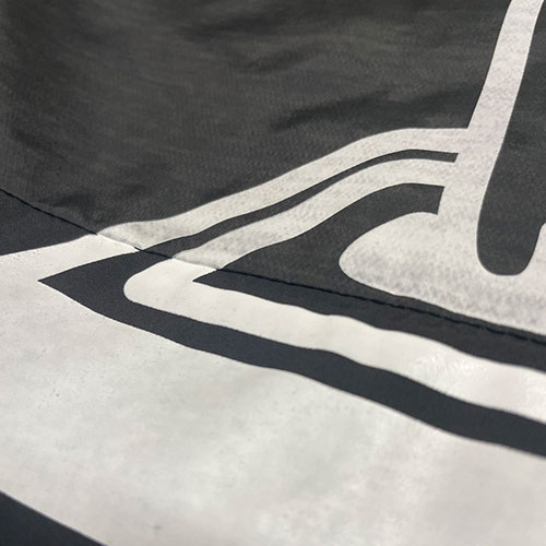 段差のあるアウターへのプリント2