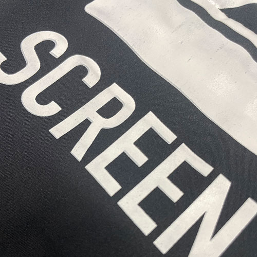 ダウンなどの中綿が入ったアウターへのプリント4